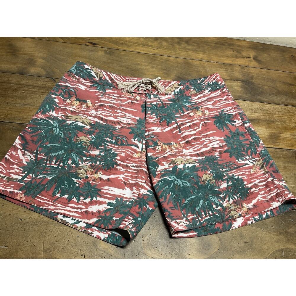 Faherty Boardshort Mens Size 35 Hawaiian Tropical